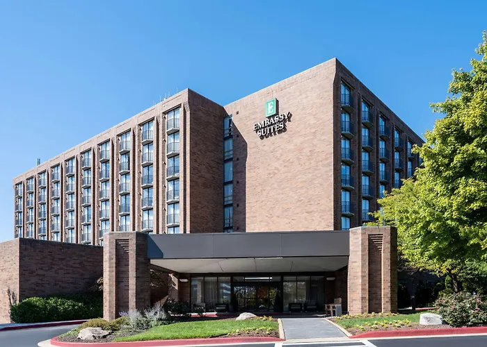 Embassy Suites Baltimore - North/Hunt Valley