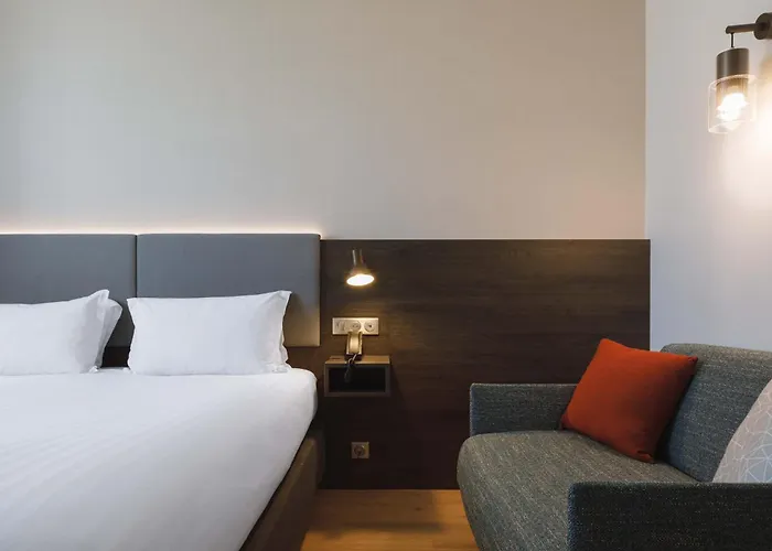 Holiday Inn Toulon City Centre By Ihg