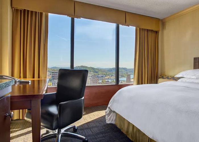 Hilton Knoxville