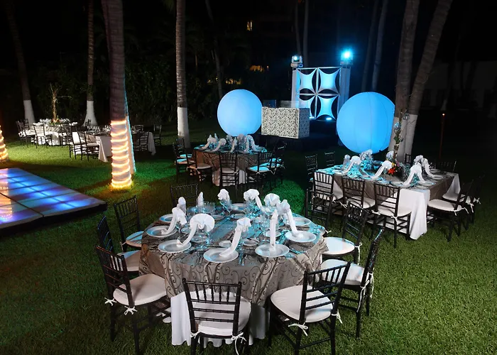 Emporio Ixtapa