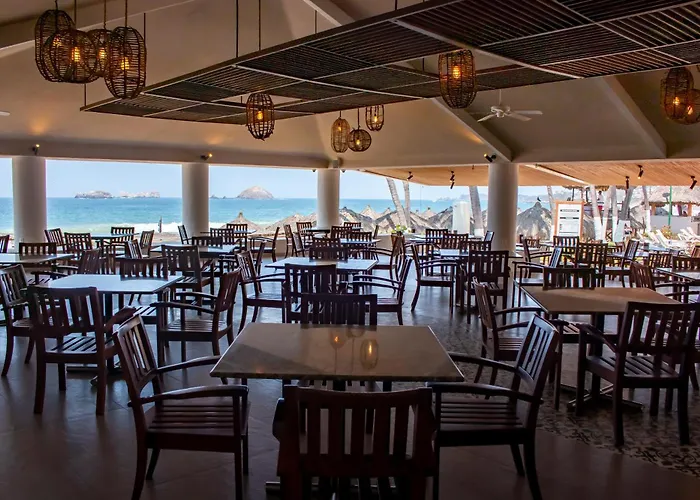 Emporio Ixtapa
