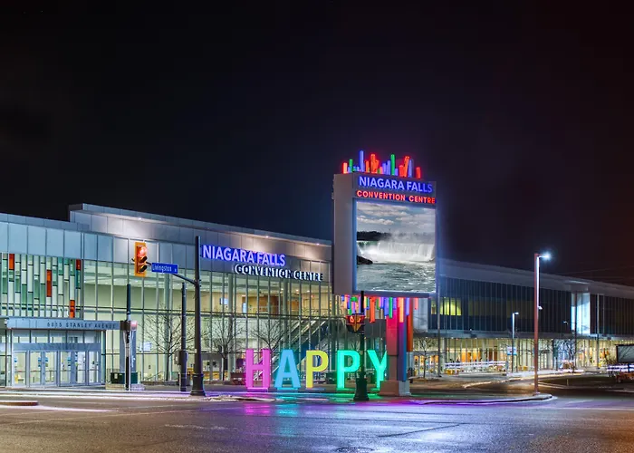 Wyndham Grand Fallsview Hotel