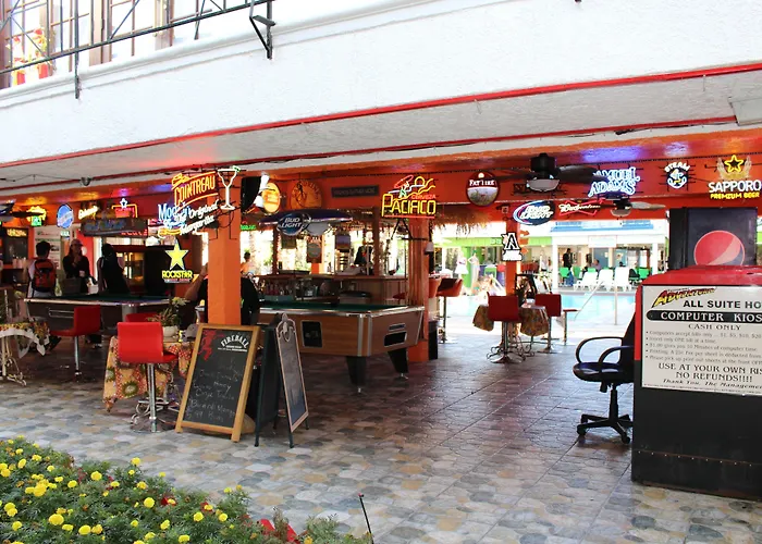 La Adventurer Hotel