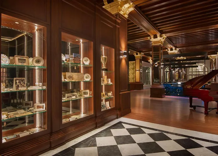 Grand Galvez Resort, Autograph Collection