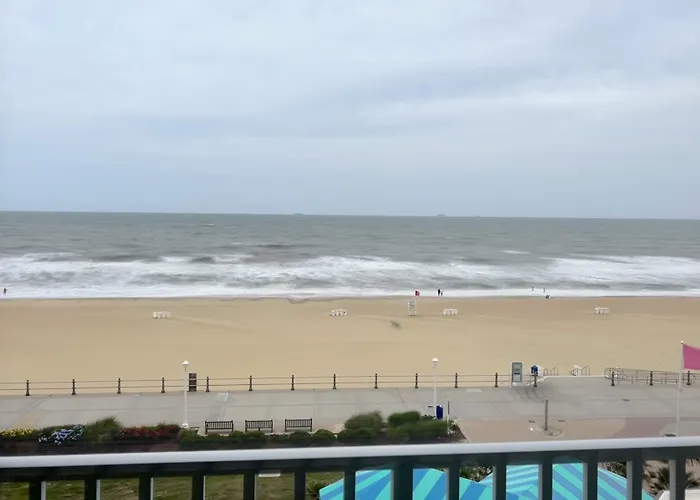Surfbreak Virginia Beach Oceanfront, An Ascend Collection Hotel