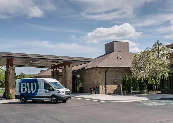 Best Western Okemos/East Lansing Hotel & Suites