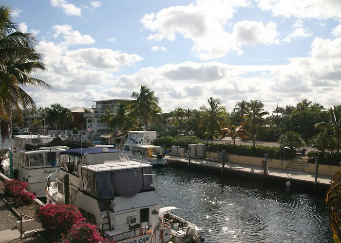 Key West Inn-Key Largo