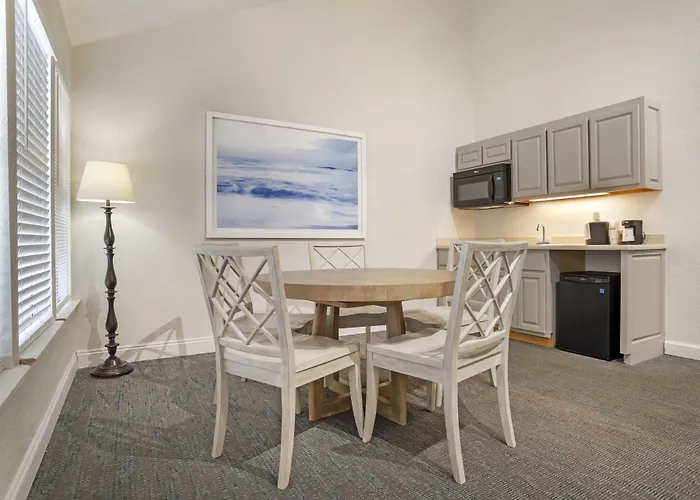 Best Western On The Beach