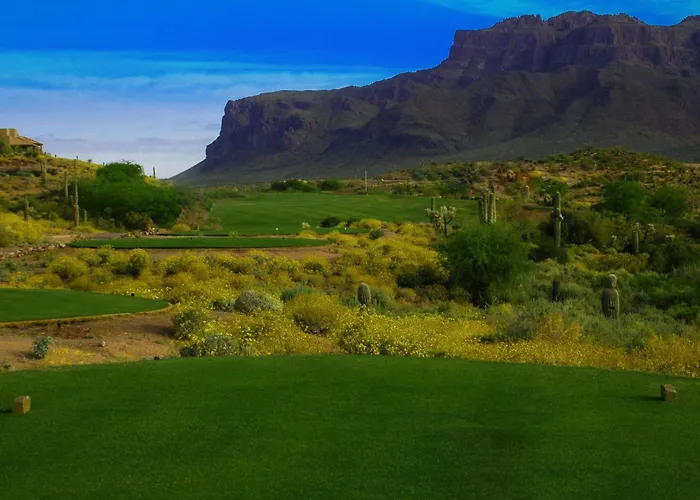 Gold Canyon Golf Resort