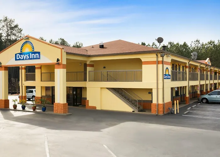 Days Inn By Wyndham Acworth