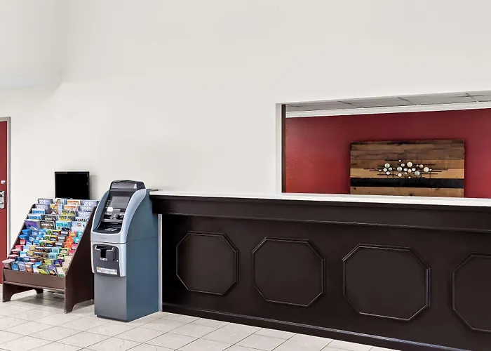Red Lion Inn & Suites Saint Louis