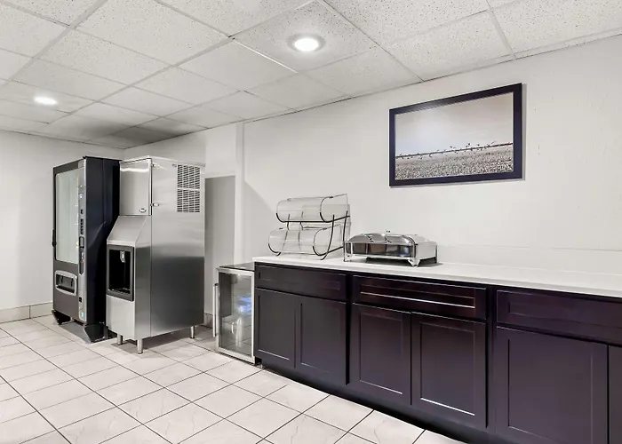 Red Lion Inn & Suites Saint Louis