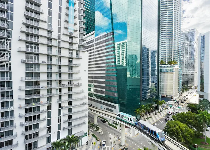 Courtyard Miami Downtown Brickell Area
