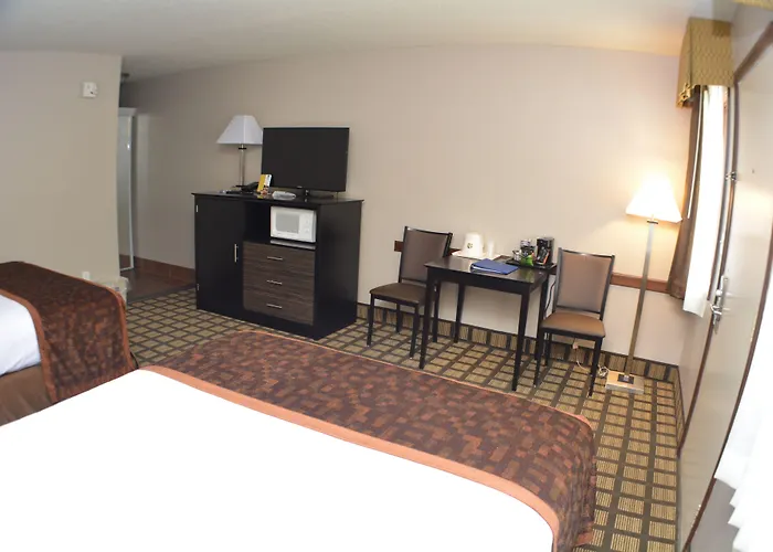 Best Western Beacon Inn