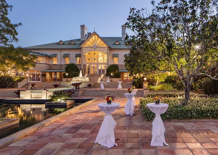 Intercontinental Sanctuary Cove Resort By Ihg