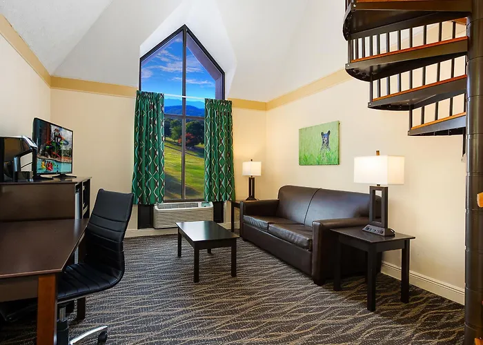 Country Cascades Waterpark Resort