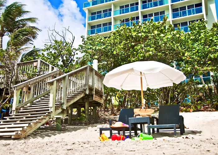 Jupiter Beach Resort & Spa