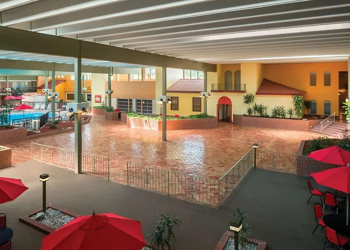 Ramada By Wyndham Indiana
