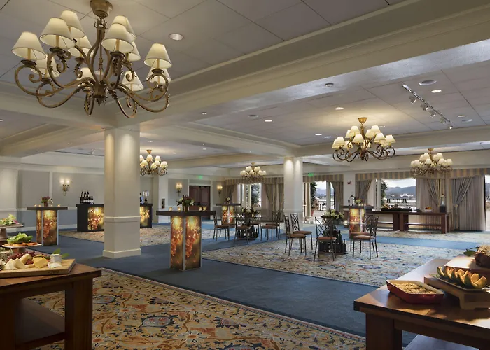 Monterey Plaza Hotel & Spa