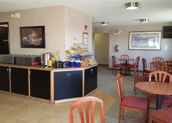 Days Inn By Wyndham Bend