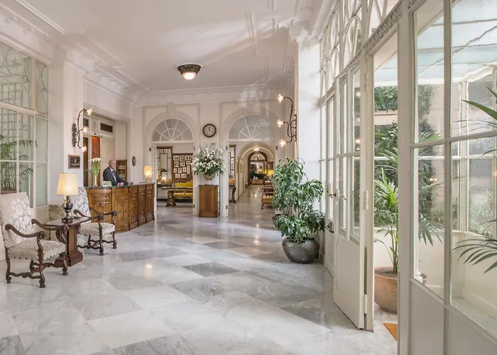 Grand Hotel Excelsior Vittoria