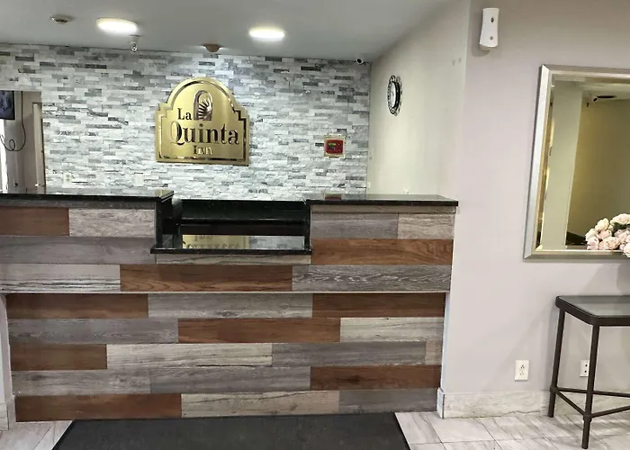 La Quinta Inn And Suites By Wyndham Cincinnati North