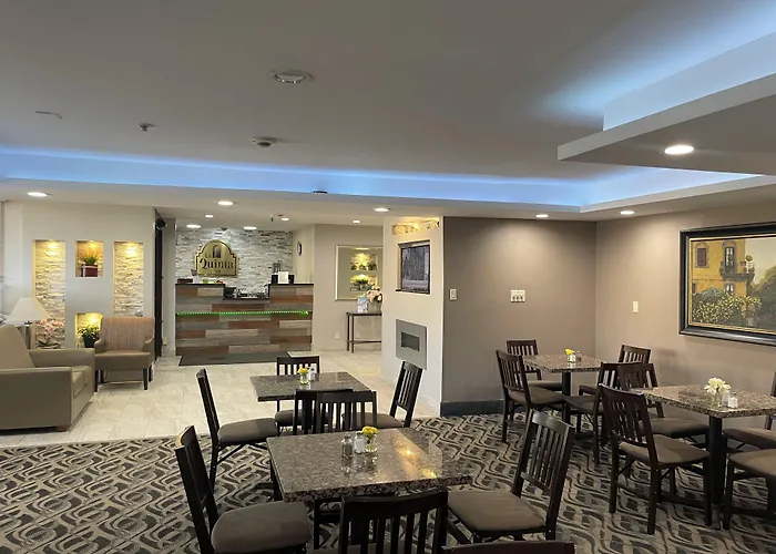 La Quinta Inn And Suites By Wyndham Cincinnati North