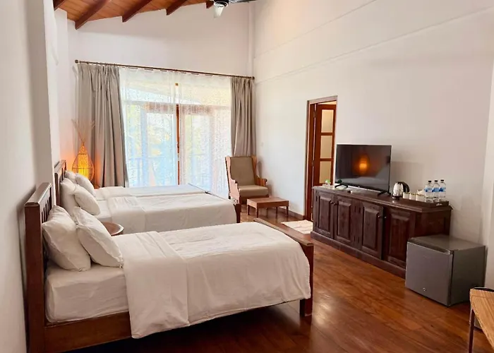 Cardamon Hotel Nilaveli