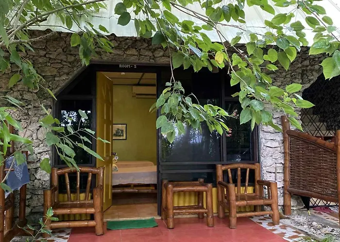 Ravenala Beach Bungalows