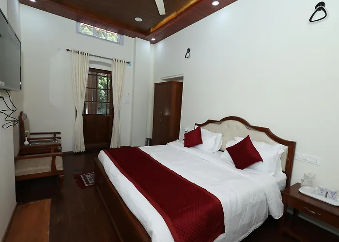 Kstdc Hotel Mayura Sudarshan ,Ooty