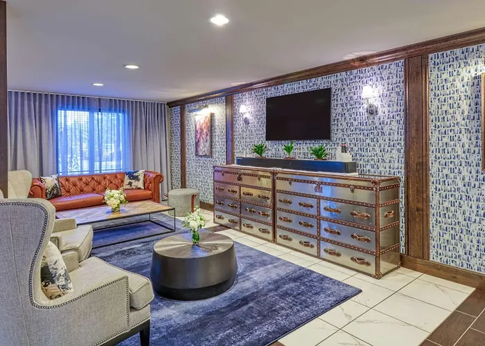 Doubletree By Hilton Port Huron
