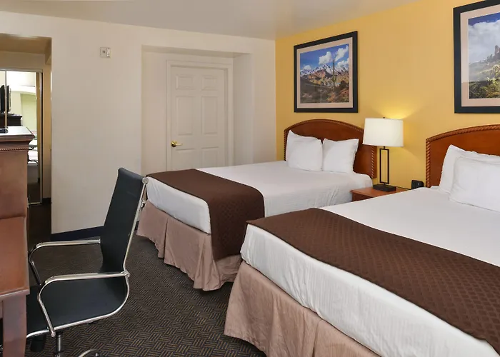 Howard Johnson By Wyndham Tempe University/Phoenix