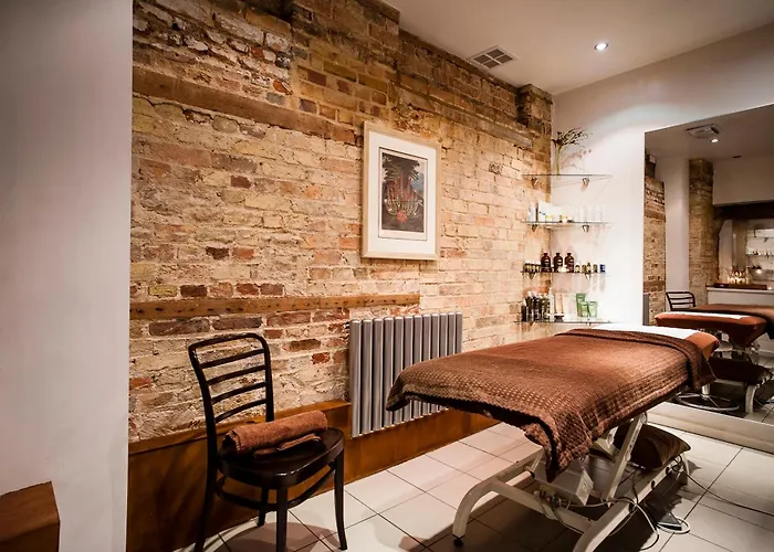 The Varsity Hotel & Spa