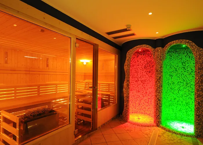 Alpholiday Dolomiti Wellness&Fun Hotel