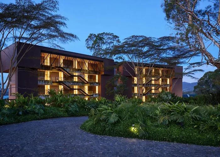 The Brown, Guatape, Autograph Collection
