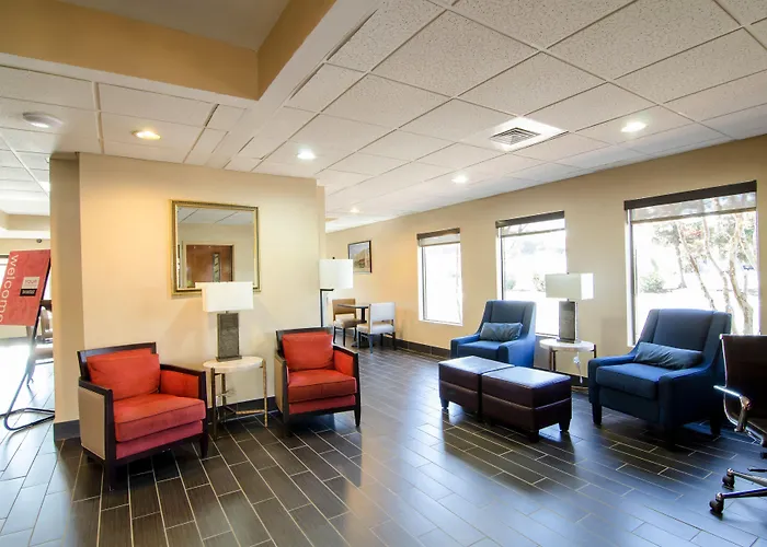 Clarion Pointe Apex - Holly Springs