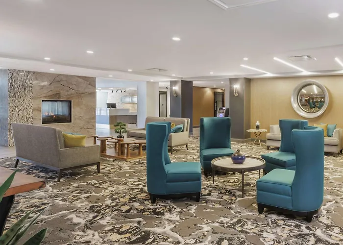 Hotel Trilogy Albany Airport, Tapestry Collection By Hilton