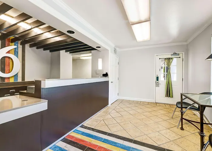 Studio 6-Mountlake Terrace, Wa - Seattle