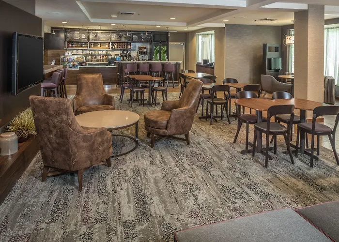 Courtyard By Marriott Lynchburg