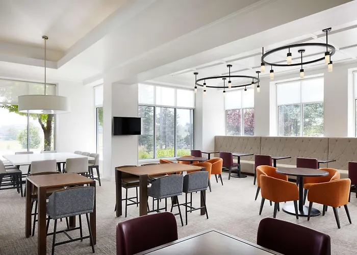 Hilton Garden Inn Denver South Park Meadows Area