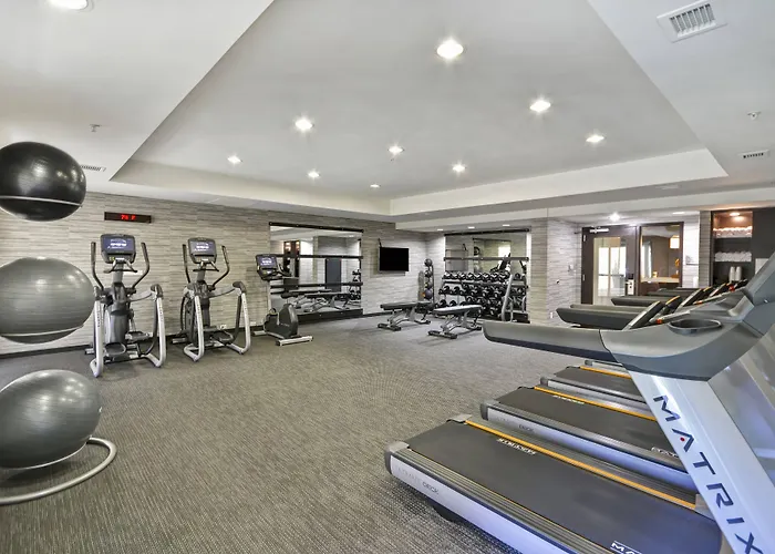 Courtyard By Marriott Dalton