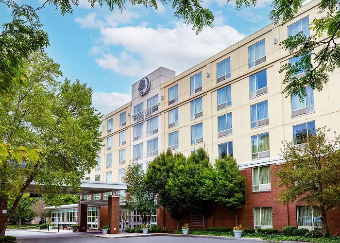 Doubletree By Hilton Hotel Boston Bayside