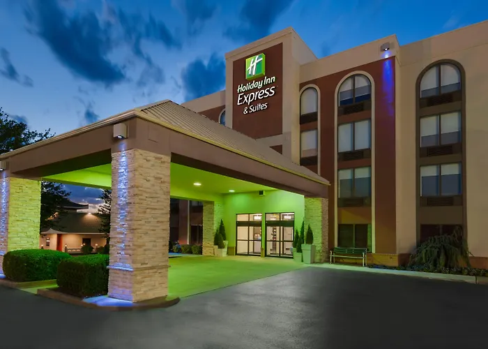 Holiday Inn Express Hotel & Suites Bentonville By Ihg