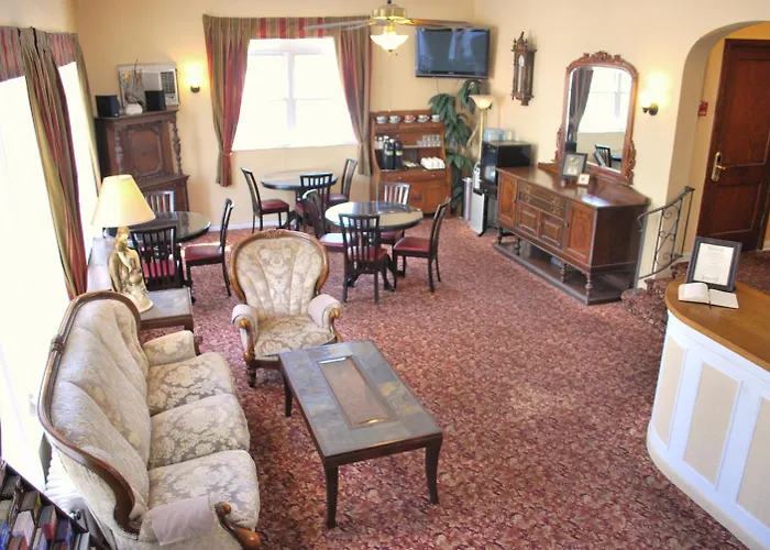 The Inn On Third