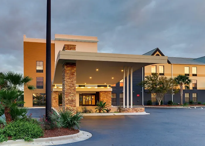 Fairfield Inn & Suites Southport