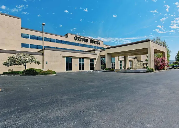 Oxford Suites Yakima