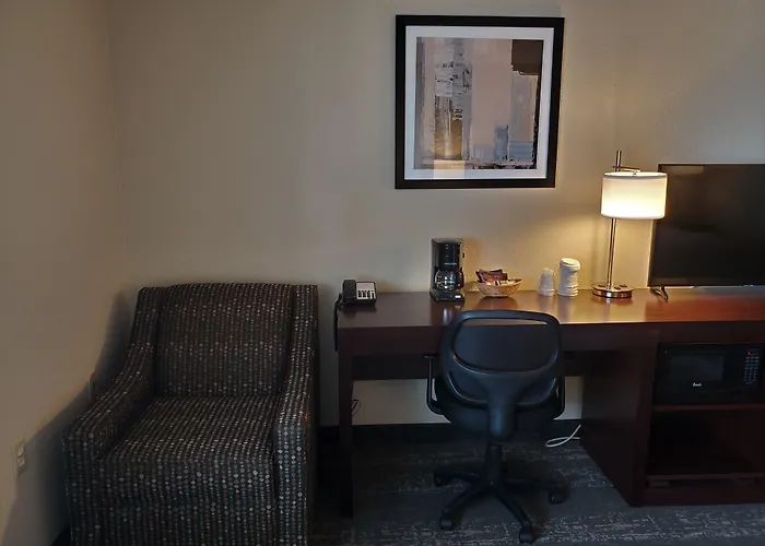 Cobblestone Suites - Oshkosh