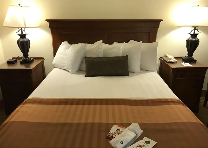 Best Western Plus Waterbury - Stowe