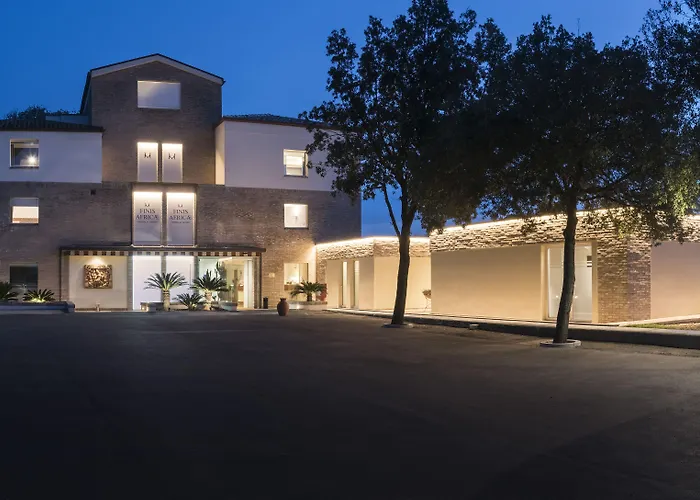 Finis Africae Hotel