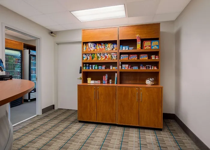 Mainstay Suites Wilmington - University Area